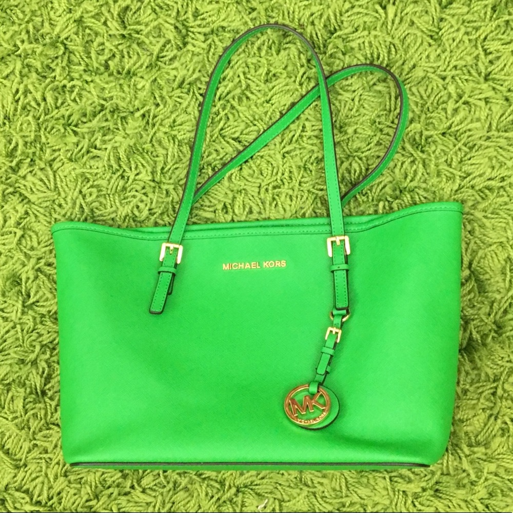 Michael Kors Jet Set Purse - unlined